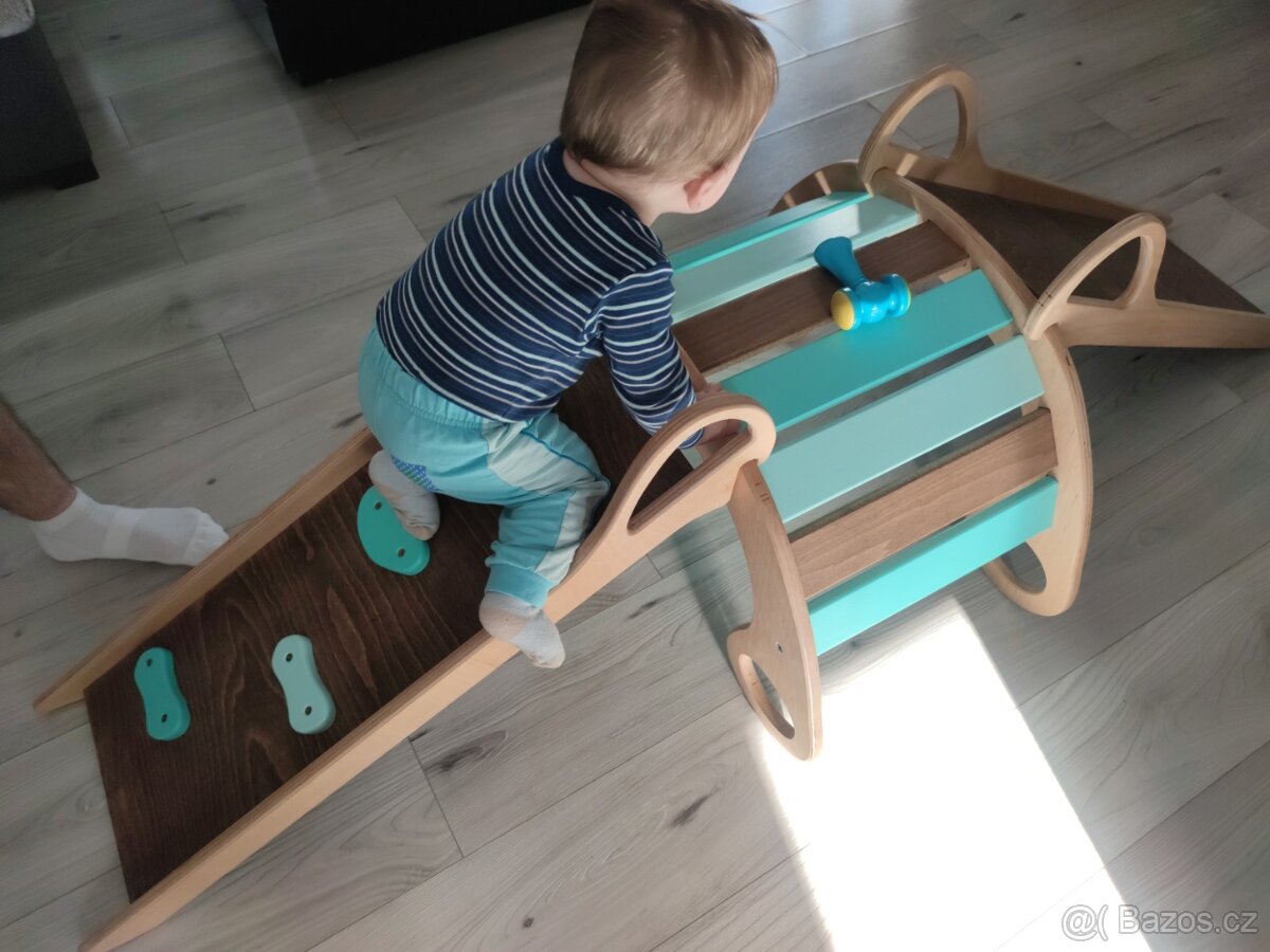Dětská Montessori houpačka celobuková