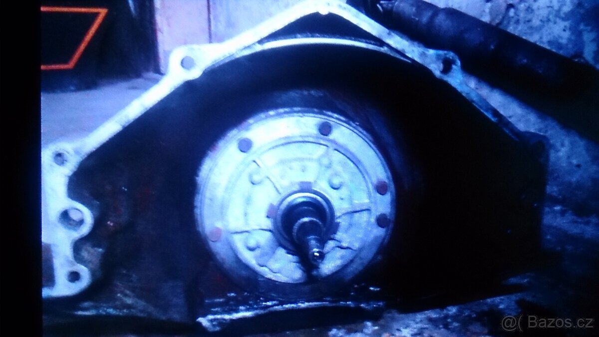 Převodovka a motor. AUTOMAT CHEVROLET ASTRO 4.3