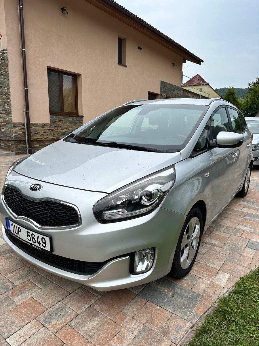 Kia Carens 2013 2.2 104KW