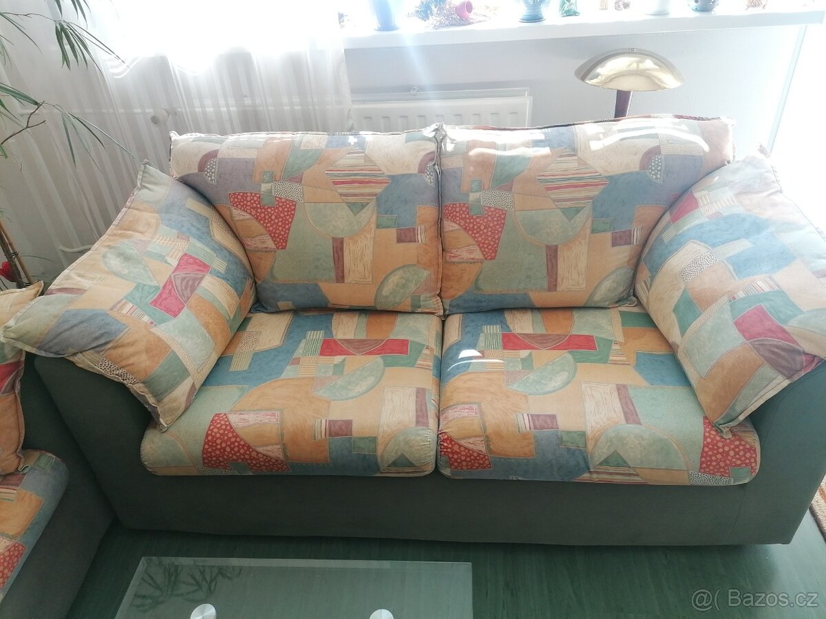 2x pohovka velikosti 165x85