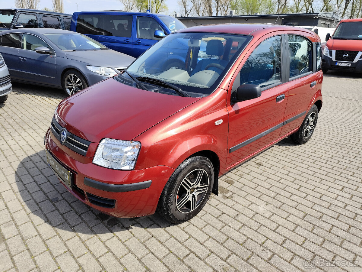 Fiat Panda 1,2i 44KW ČR 1.MAJ GARÁŽ 2xKOLA KM GARANCE TOP
