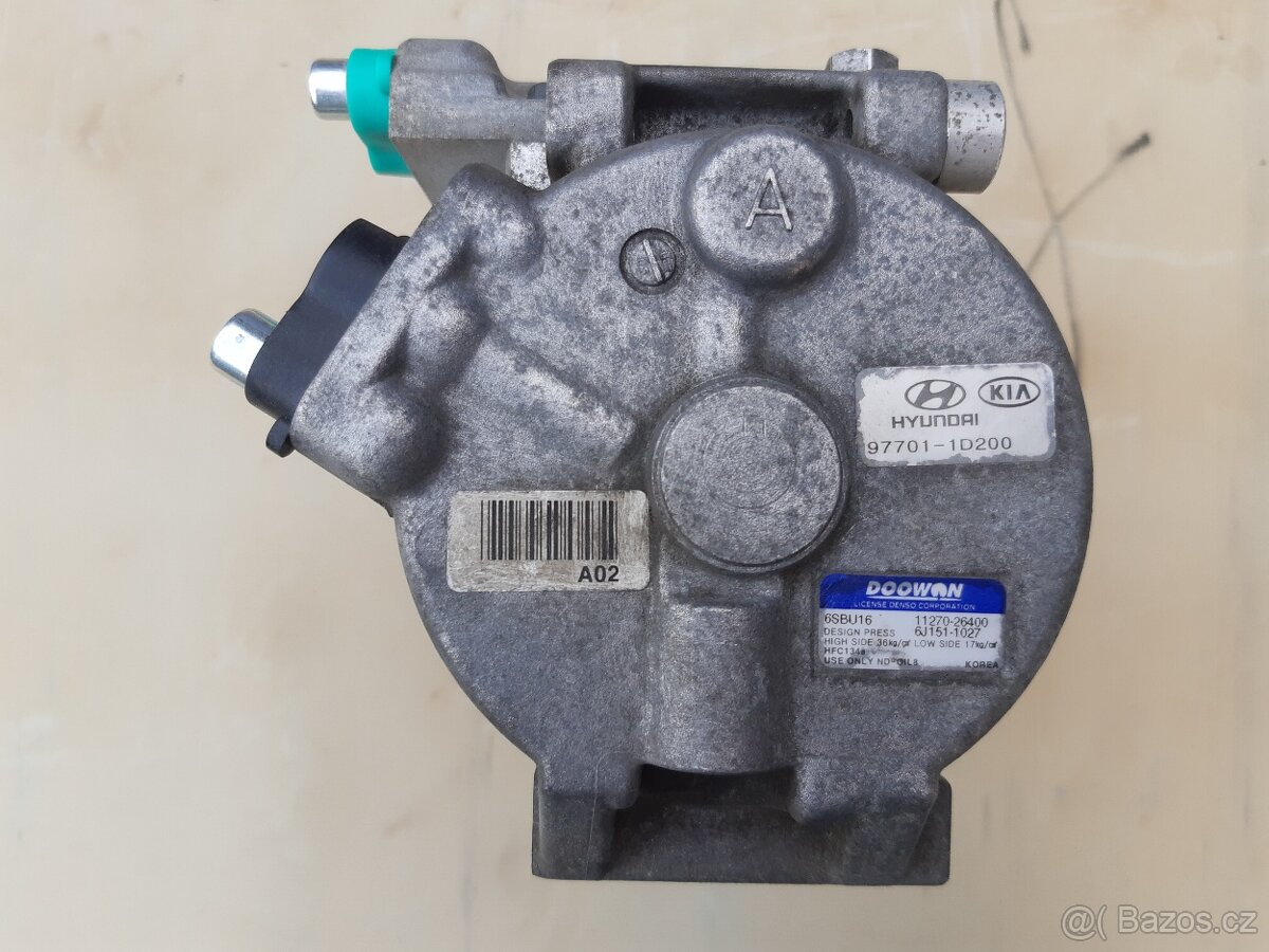Kompresor klimatizace KIA Carens 06