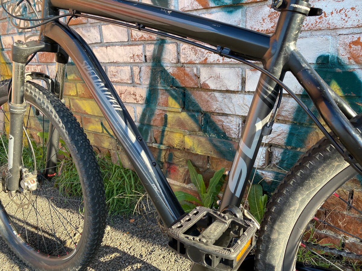 Specialized - horské kolo Rockhopper SL 19