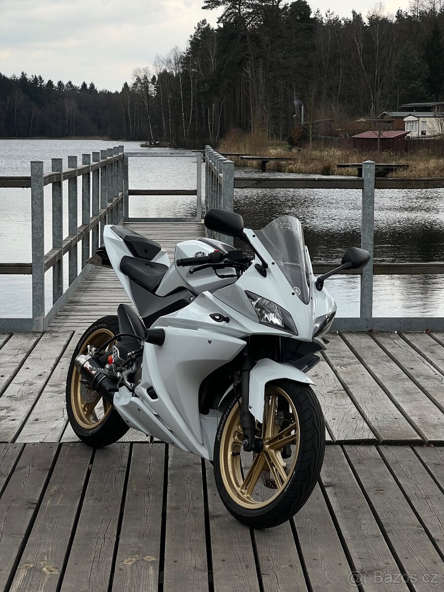 Yamaha yzf r125