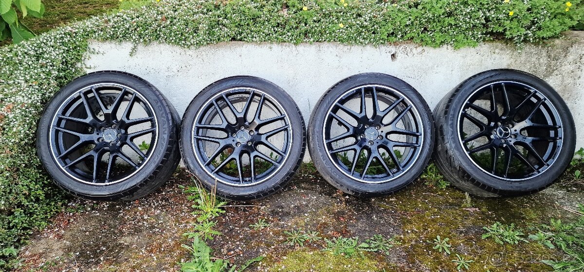 Originalni AMG sada 22" disku GLE 63S Amg