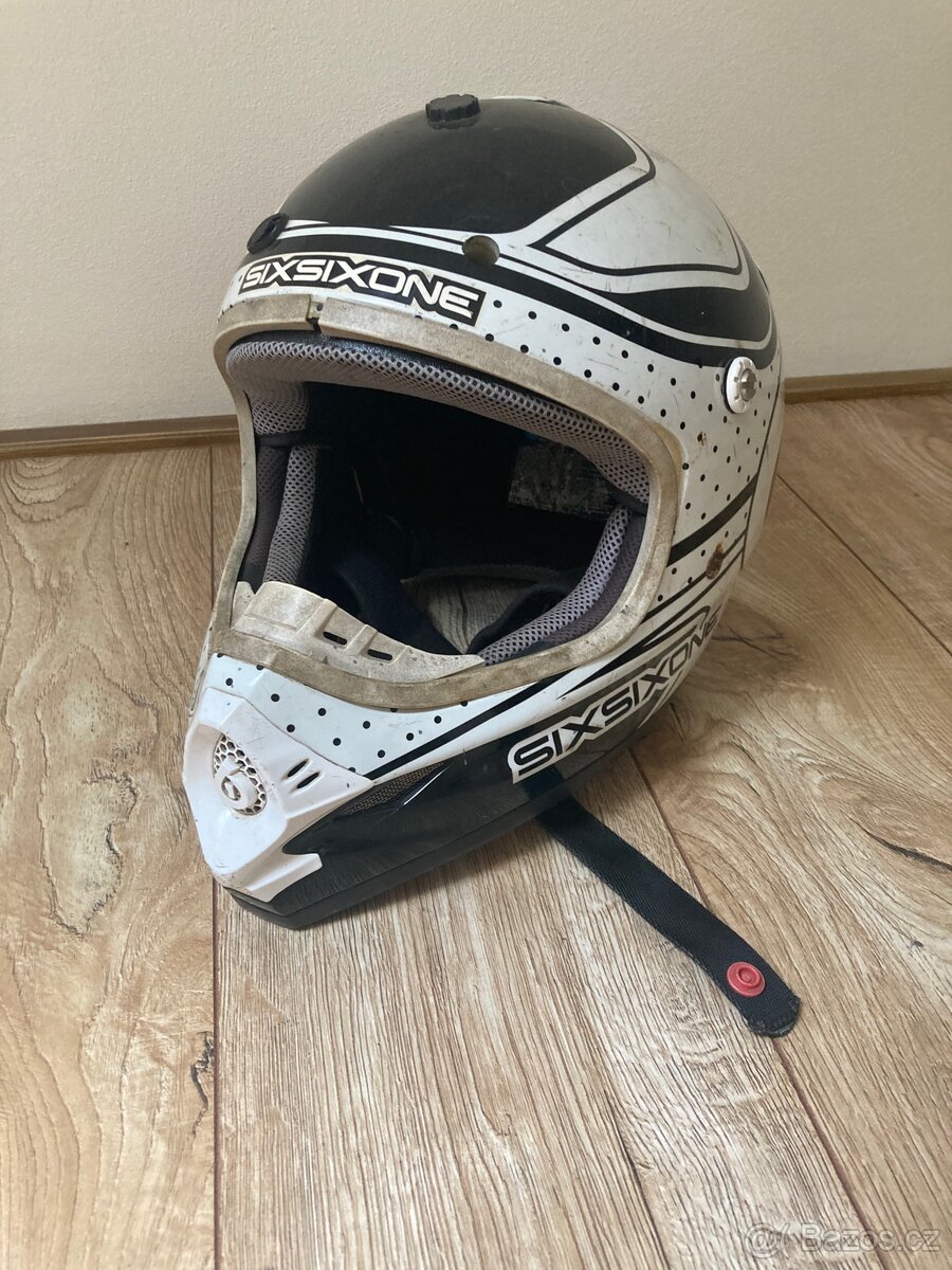 Motocross mx helma