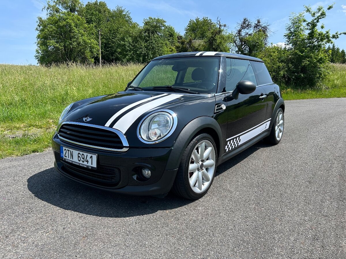 Mini Cooper ONE R56 1.6i