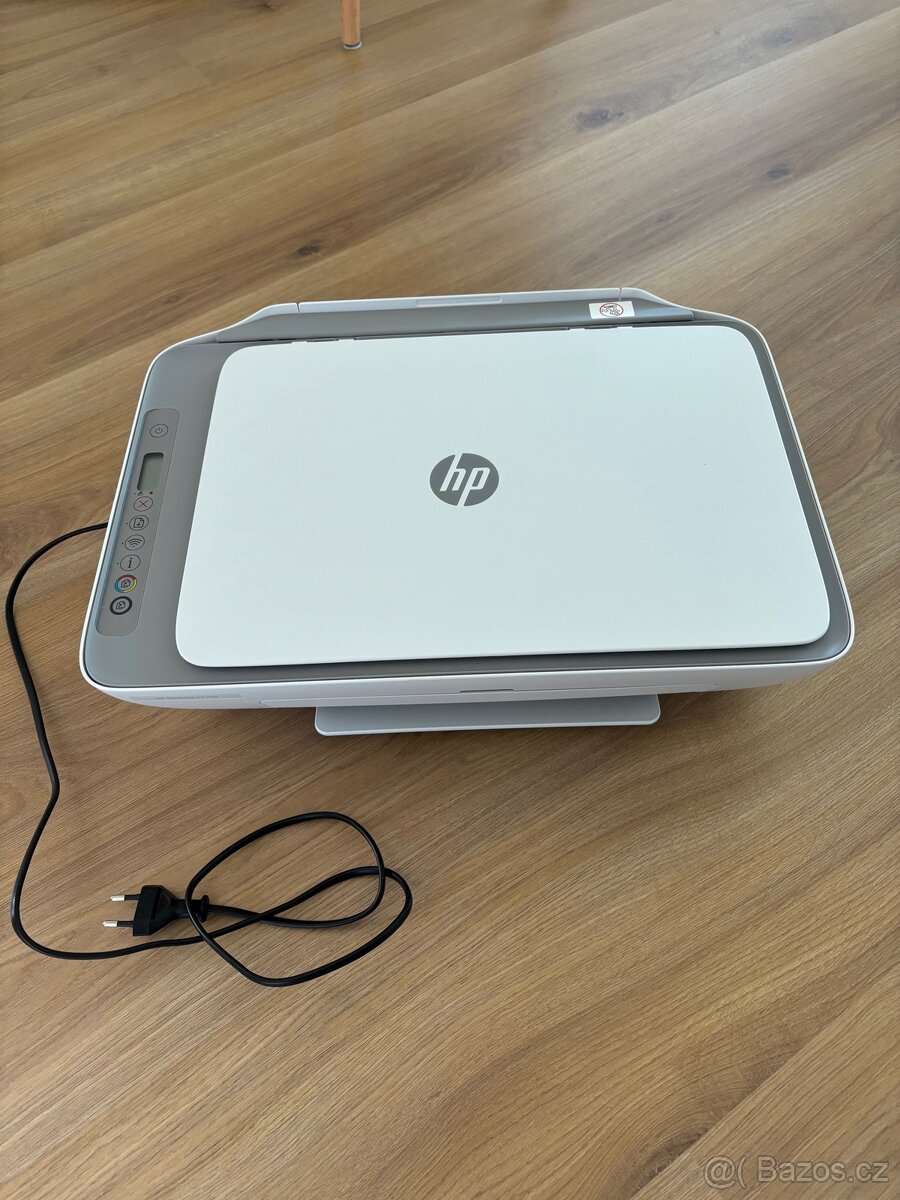 HP DeskJet 2700e
