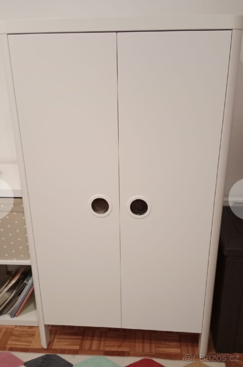 Šatní skříň IKEA