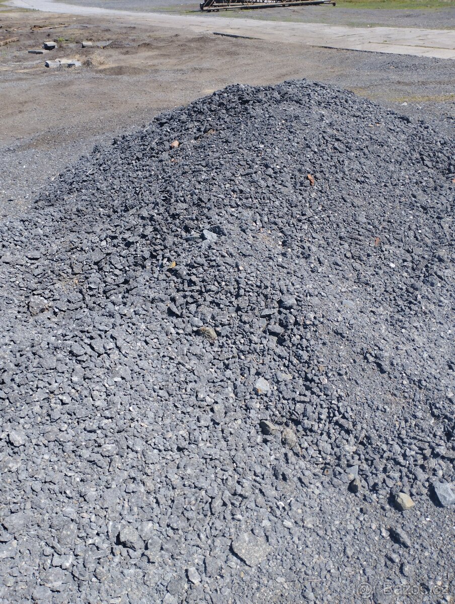 Asfaltový recyklát
