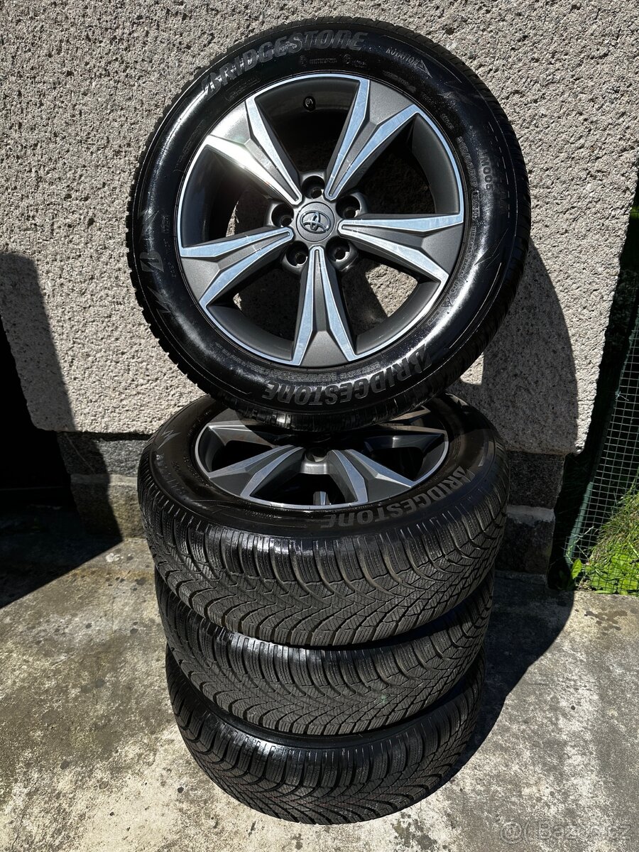 Originální disky Toyota C-HR R17 + pneu + ventilek