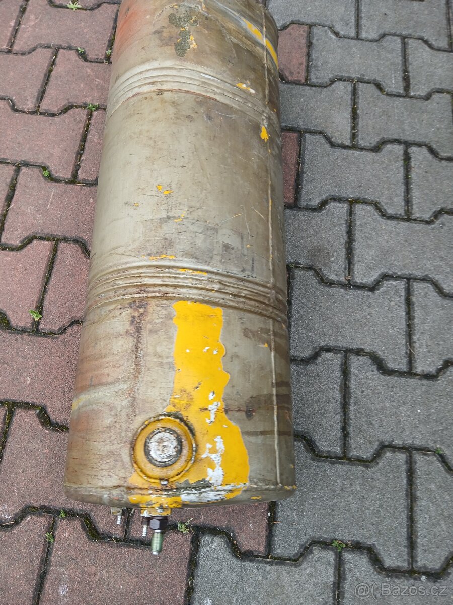 Prodám na Aero 30