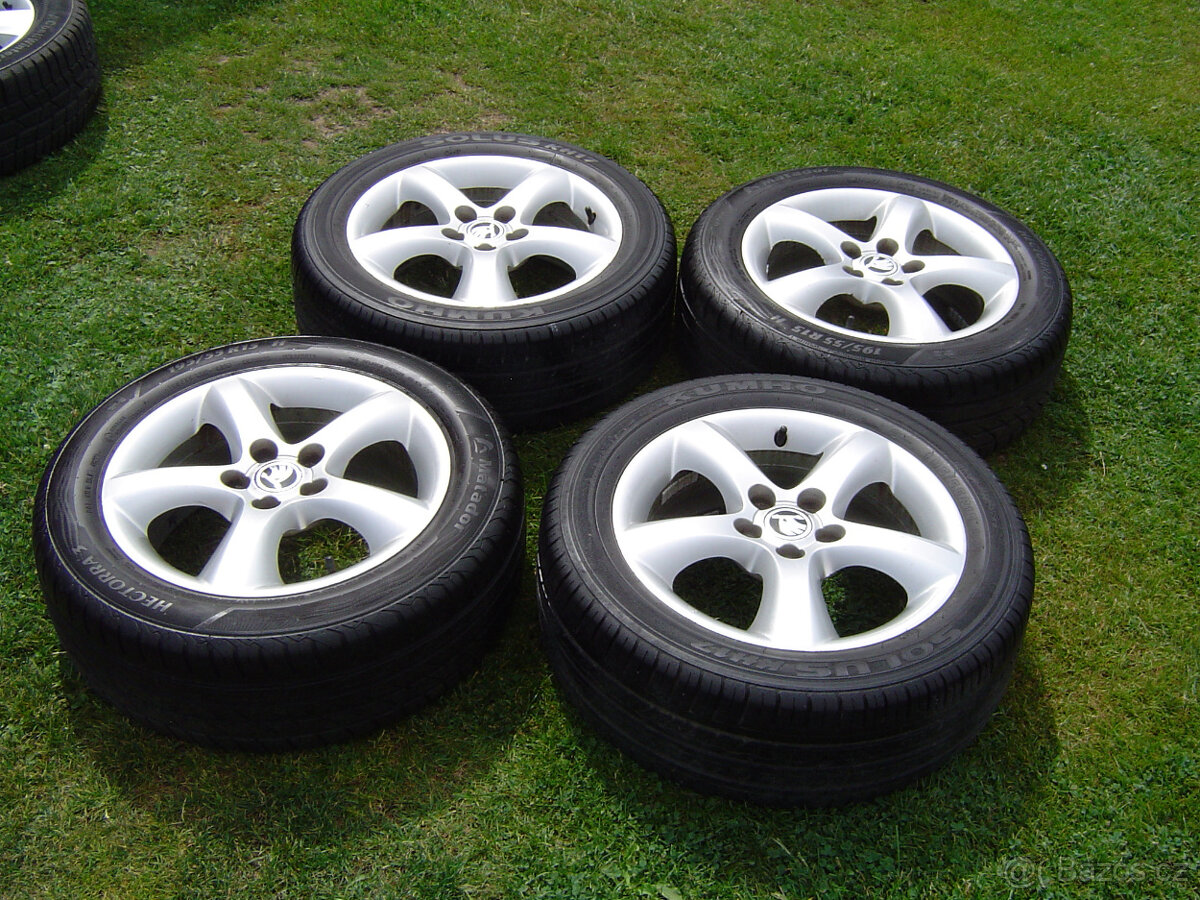 4XLETNÍ HLINÍKOVÁ KOLA ŠKODA FABIA III,IV ,RAPID 195/55 R15