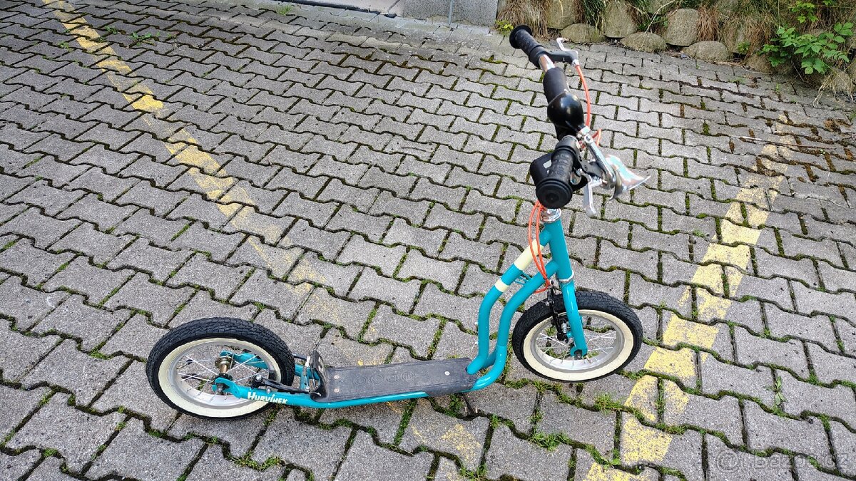 Dětská koloběžka Yedoo Hurvínek