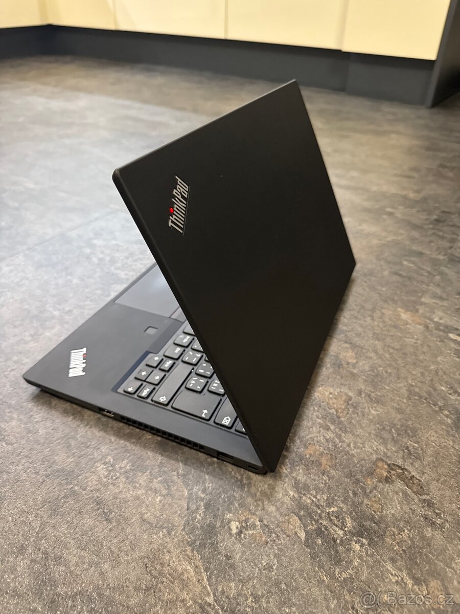 Lenovo ThinkPad T14