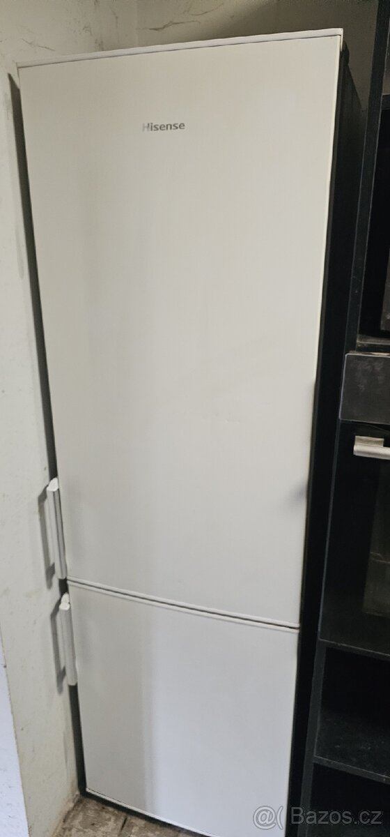 Lednice hisense