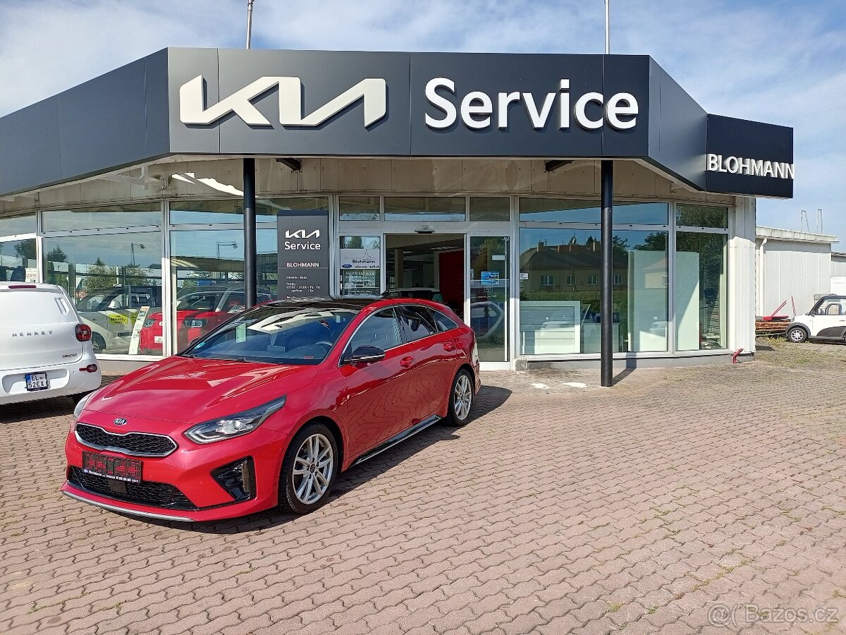 Kia ProCeed SW - GT-Line - panoramatická střecha