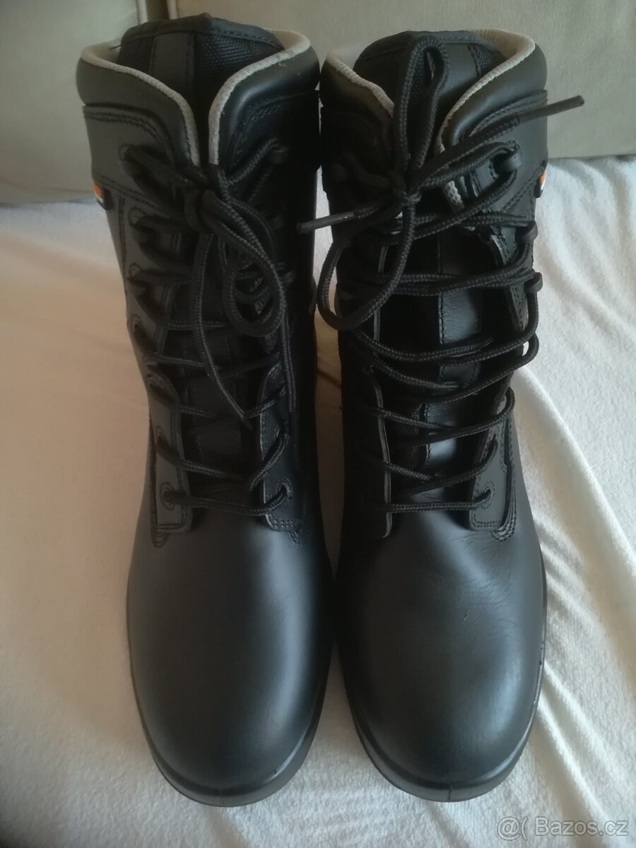 Pracovní boty