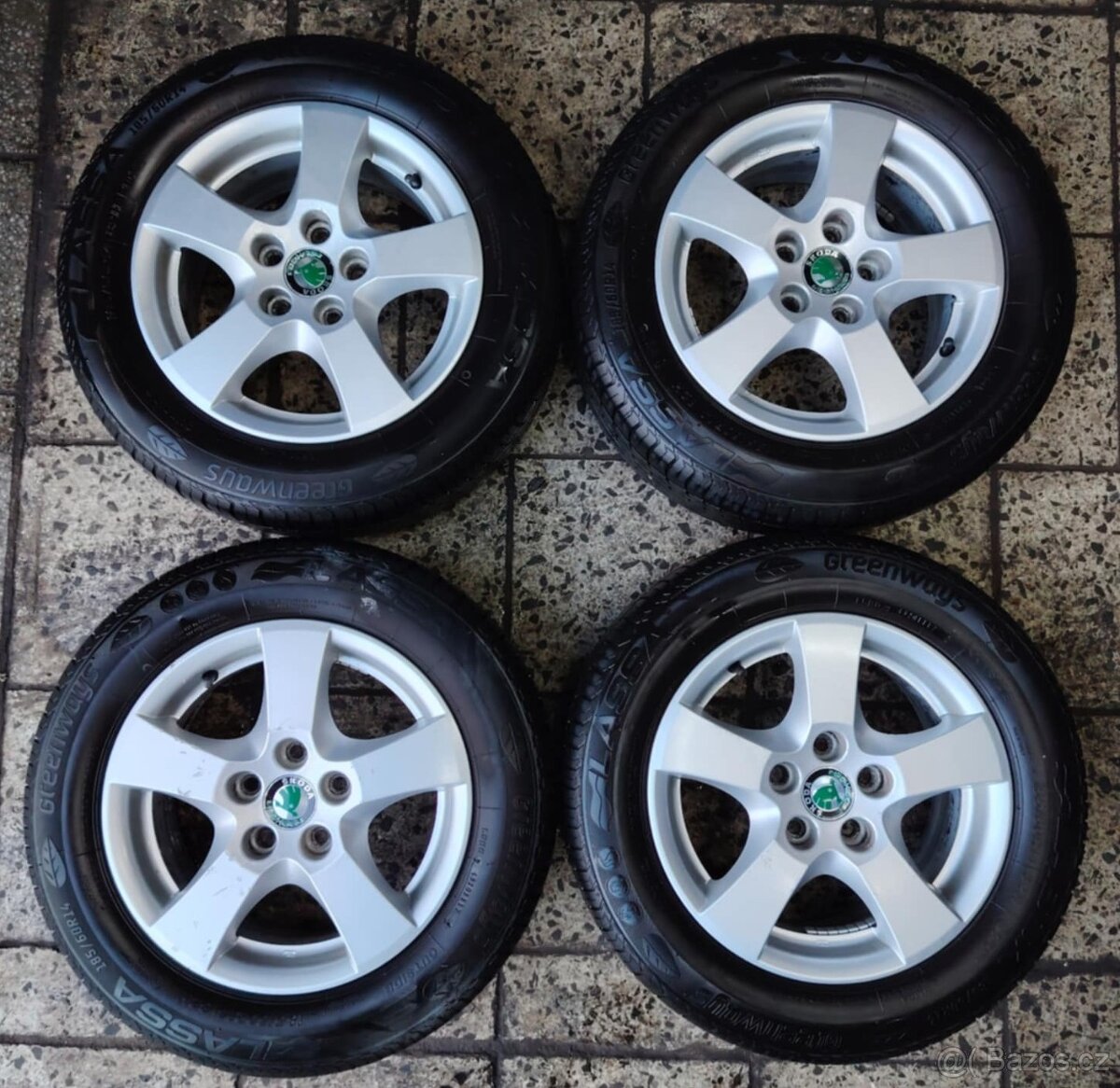 prodám alu kola 6x14 ET43 ,5x100 ,pneu 185/60 R14