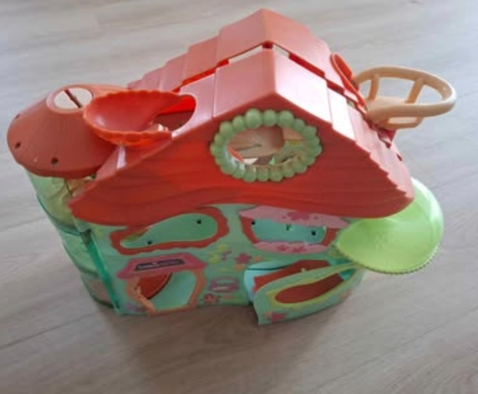 Little Pet Shop Domeček