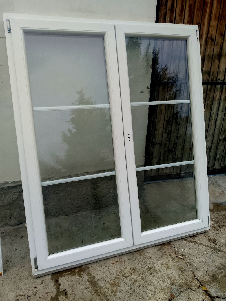 Okno 148 x 173 cm, doprava