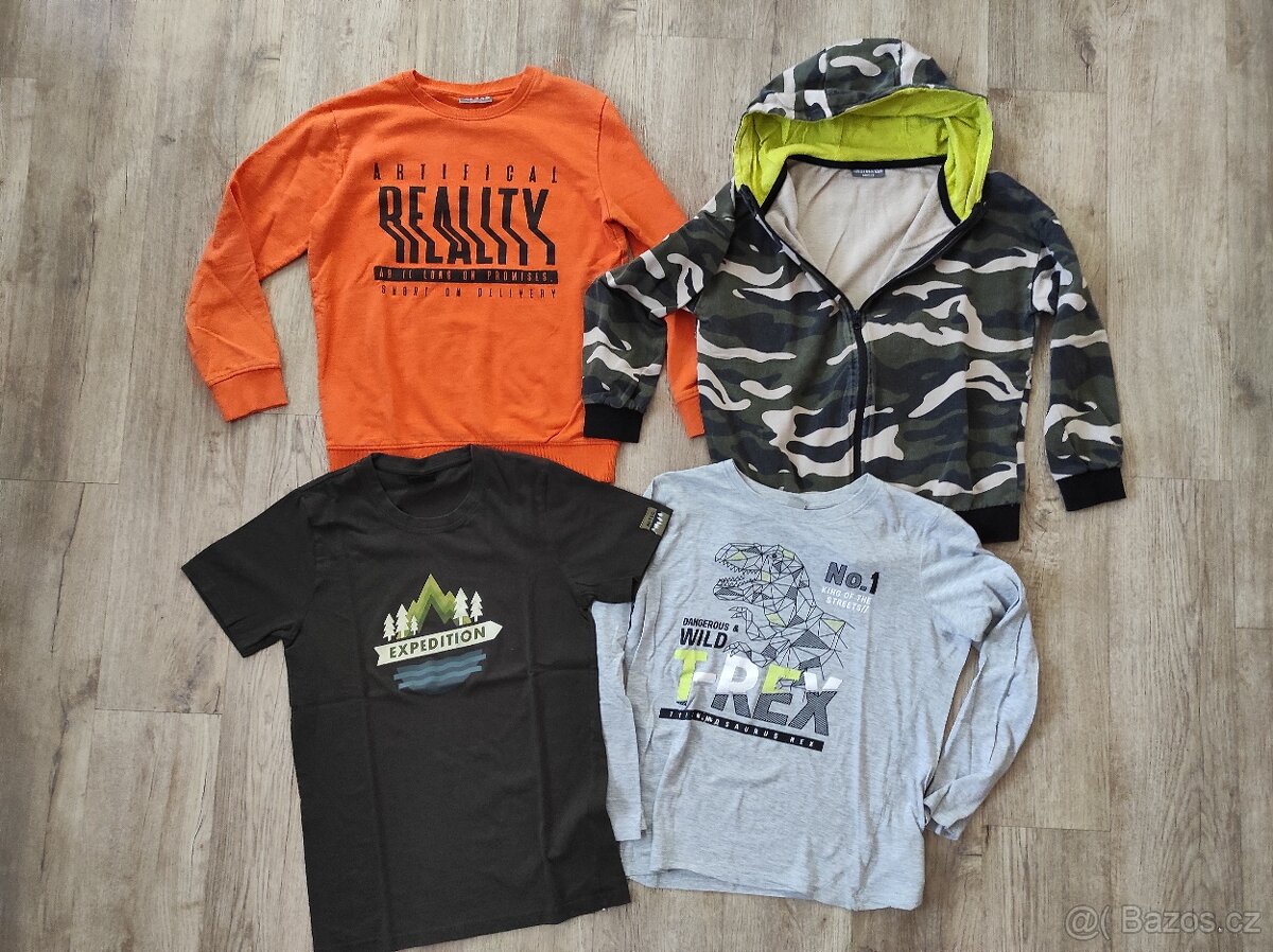 Set 2 mikina a 2 triček vel. 146/152