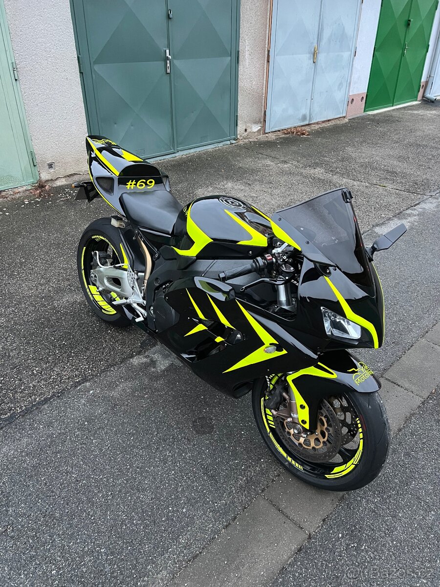 Honda cbr1000rr