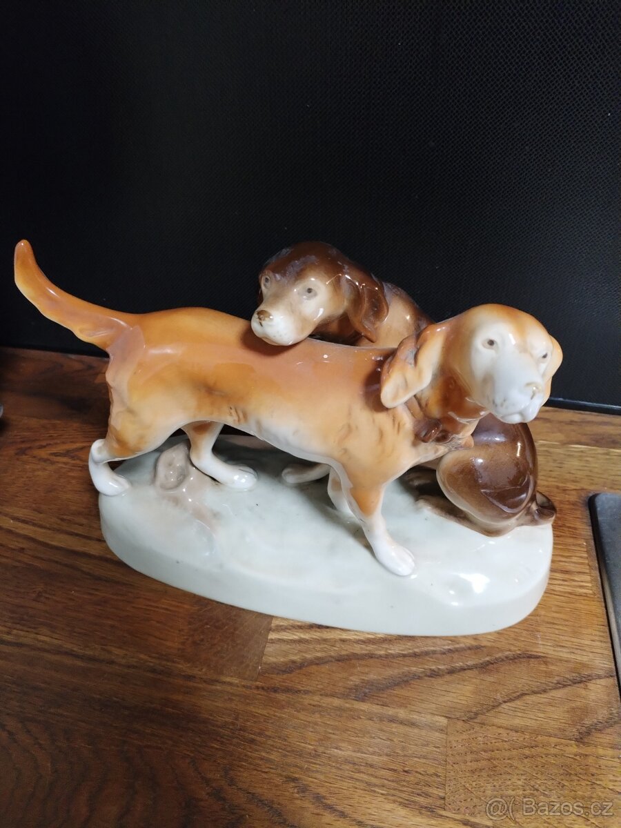 Royal Dux porcelánové sošky.