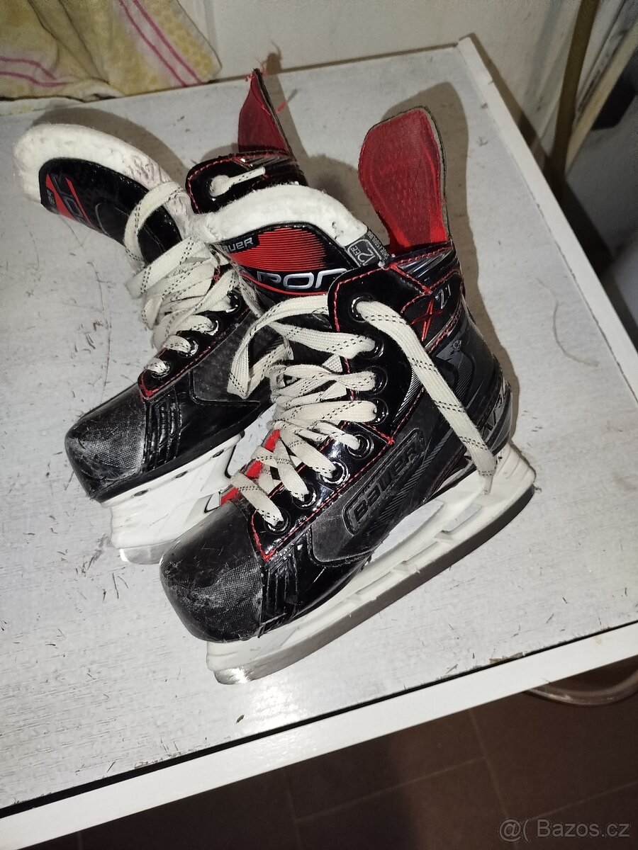 Chlapecké zimní brusle Bauer