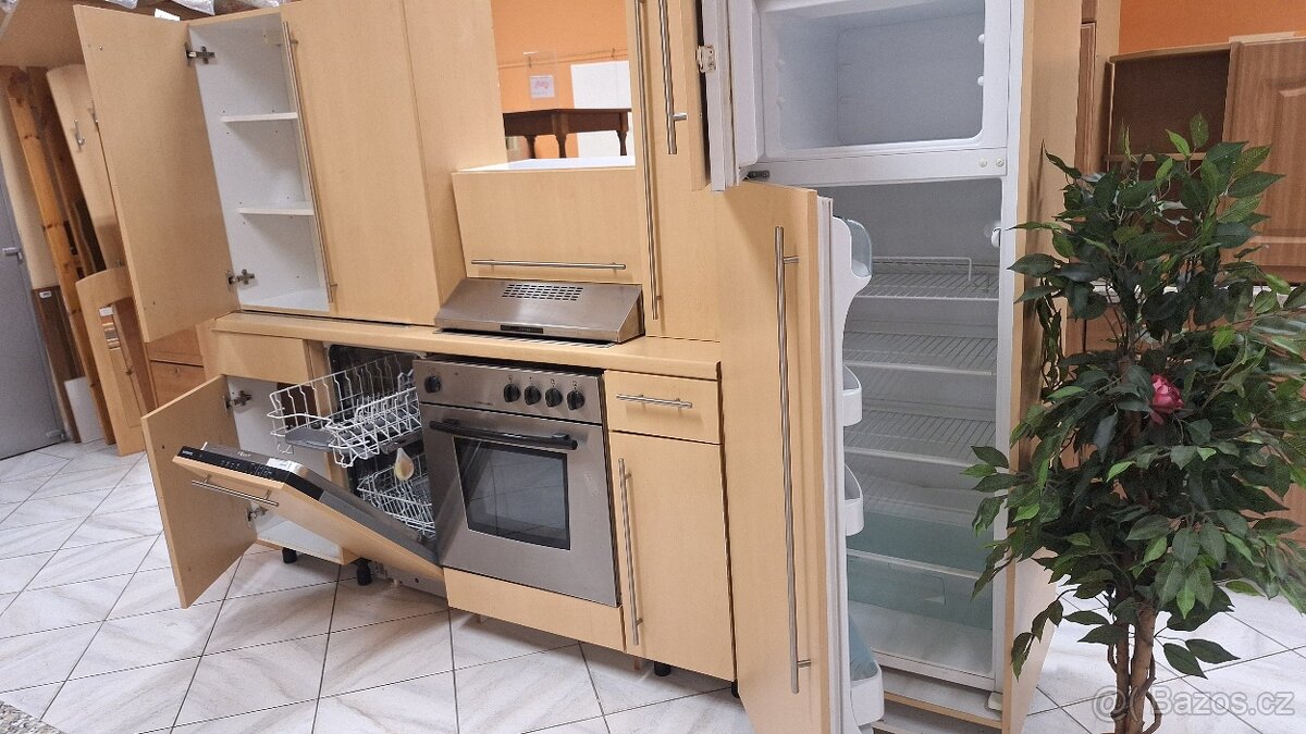 Kuchyňská linka německé výroby