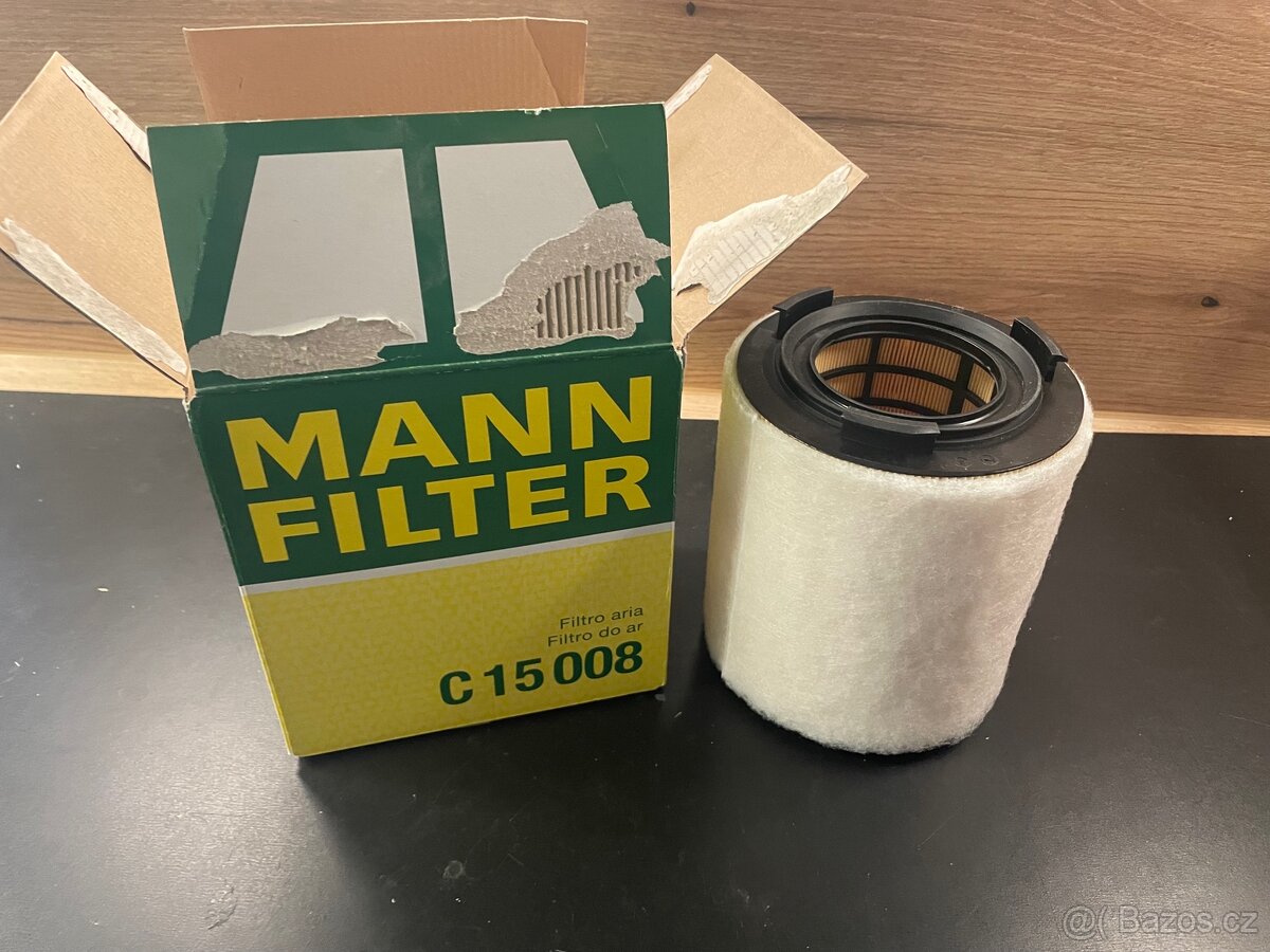 Vzduchový filtr C15008 nový