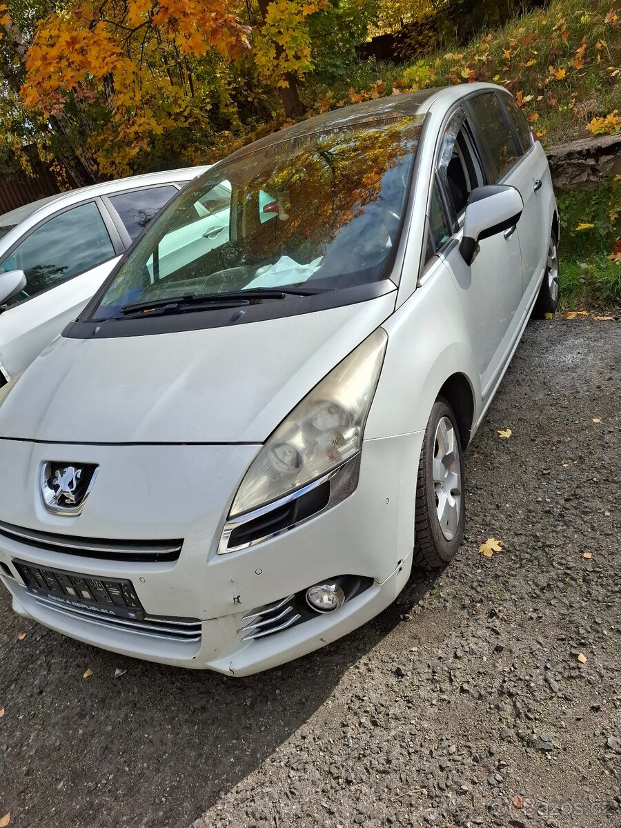 Peugeo 5008 1.6 diesel r.v.2010 dily
