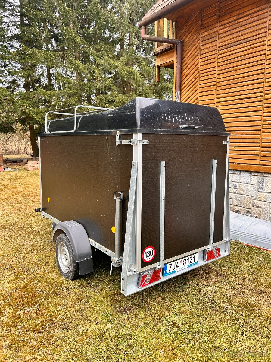 Skříňový přívěs AGADOS