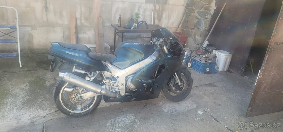 Kawasaki zx9r Ninja