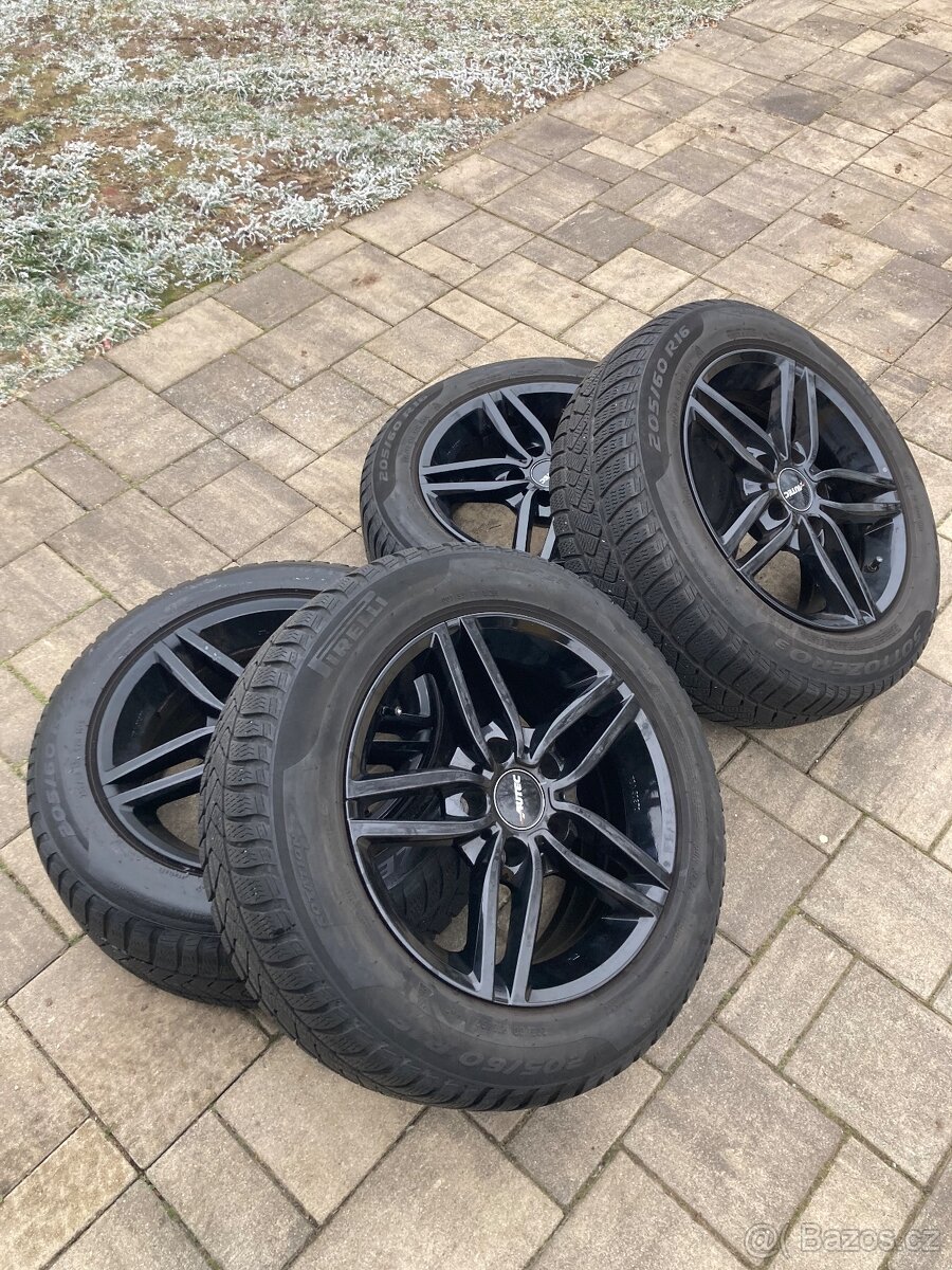 Atraktivní alu sada Bmw, VW T5, R16, pneu Pirelli, 5x120