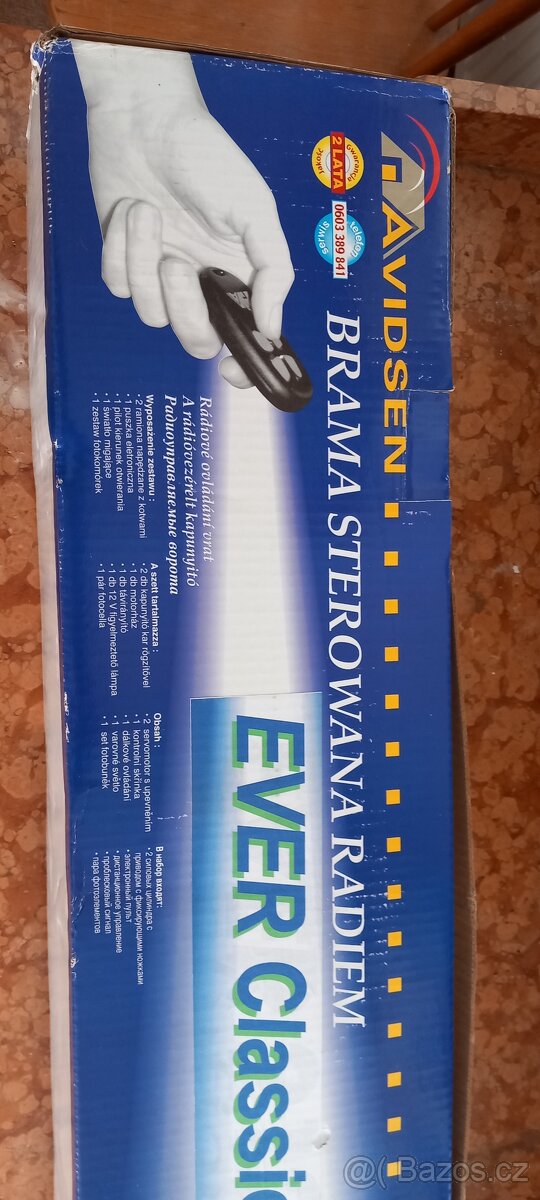 Otevírání vrat-dálkové ovládání.