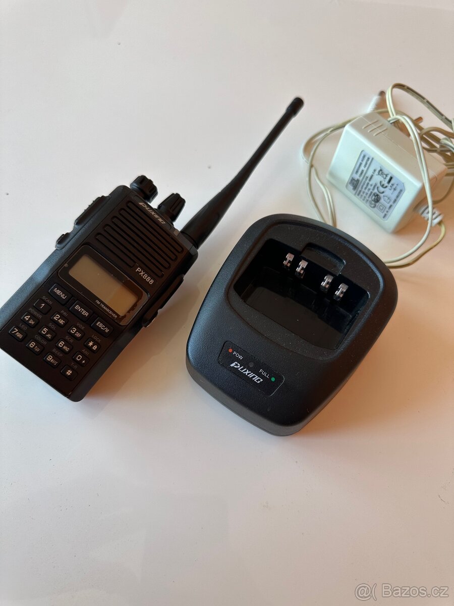 Vysílačka Puxing PX888