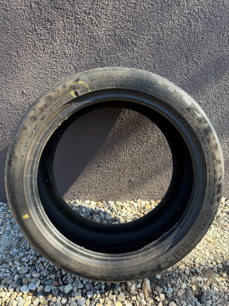 Continental 245 40 R18-letní