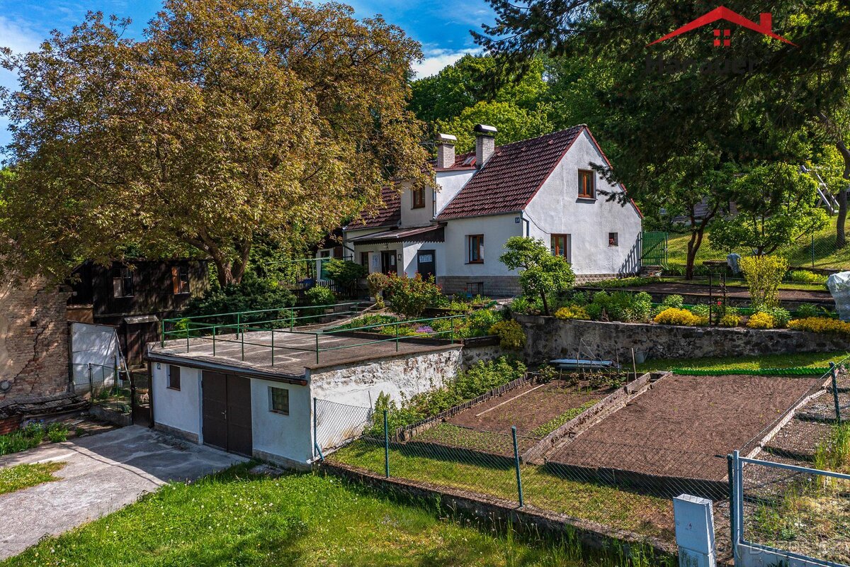 Prodej rodinného domu, 456 m2, Levín u Litoměřic