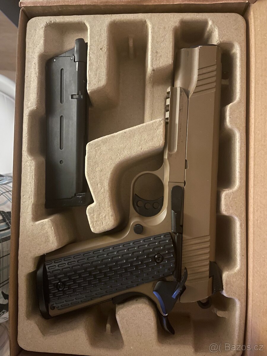 GBB Army Armament R 28b