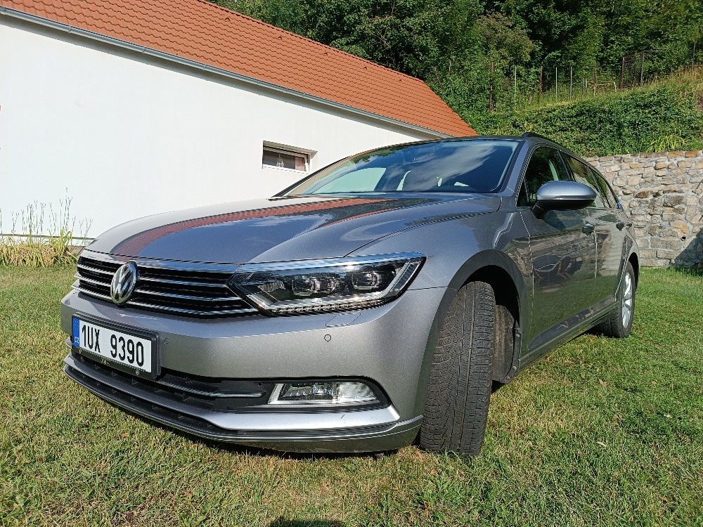 Prodám VW Passat B8 1.6 TDI, 88 kW (120 k), r.v. 2018