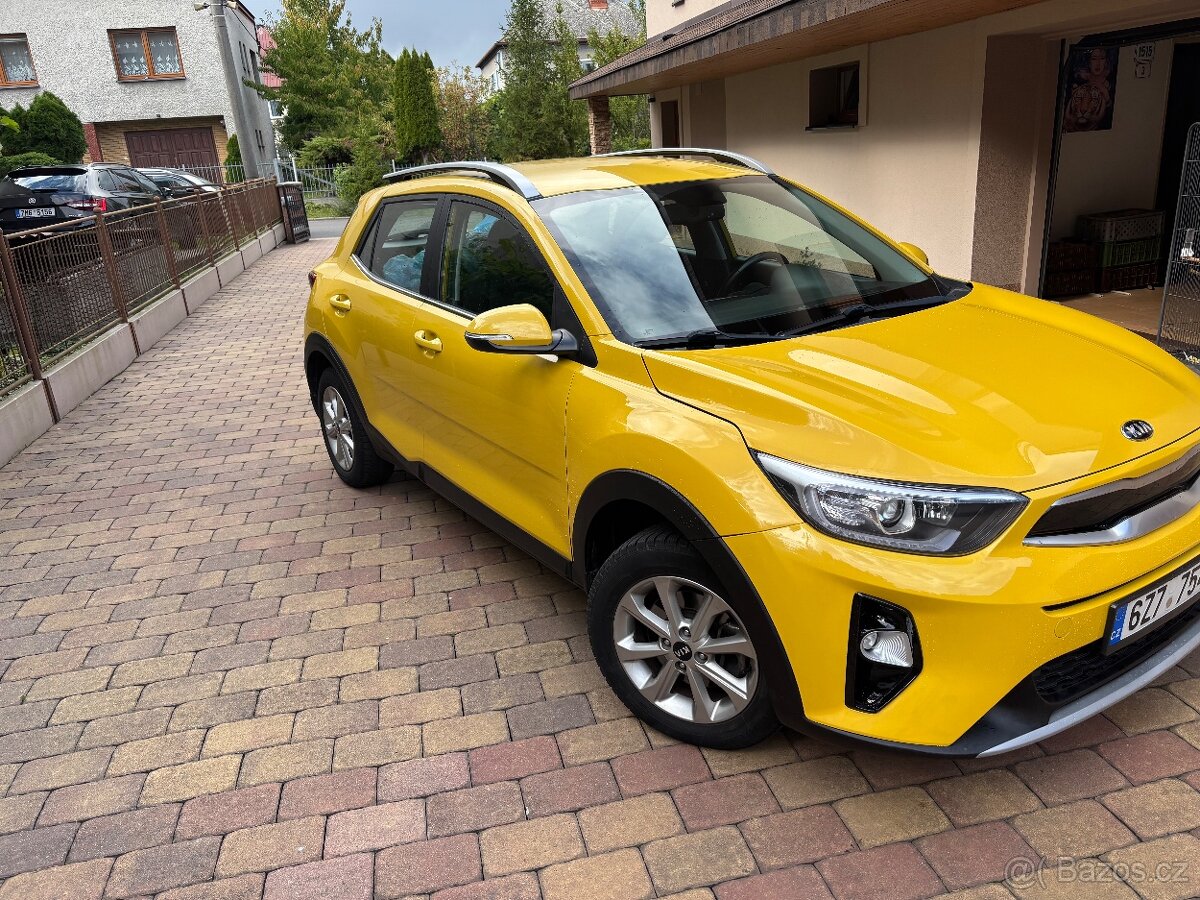 Kia Stonic 1,2i 63kw r.v 2020 naj 49t benzin