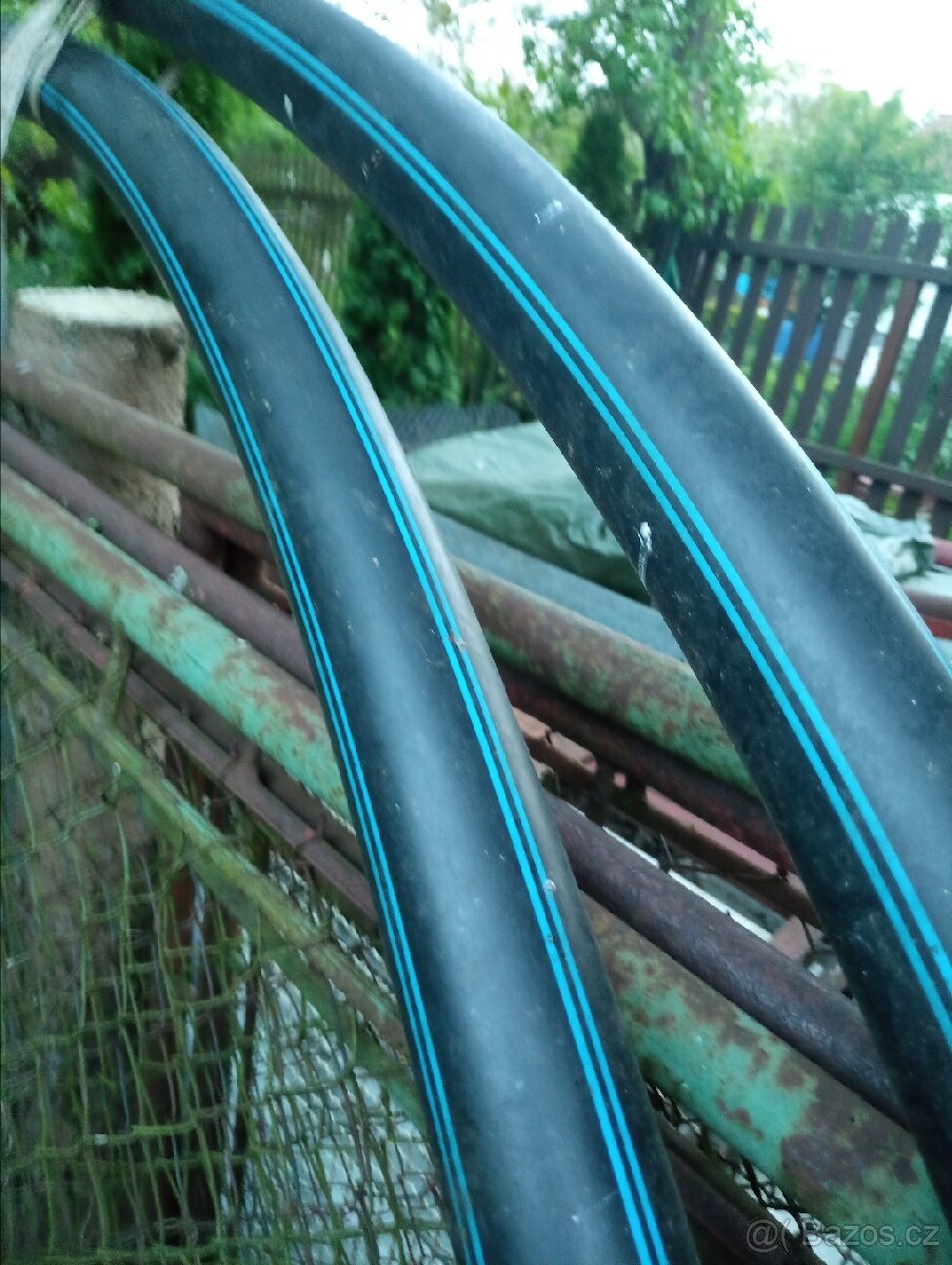 Vodovodní potrubí 63 mm, 8 metrů