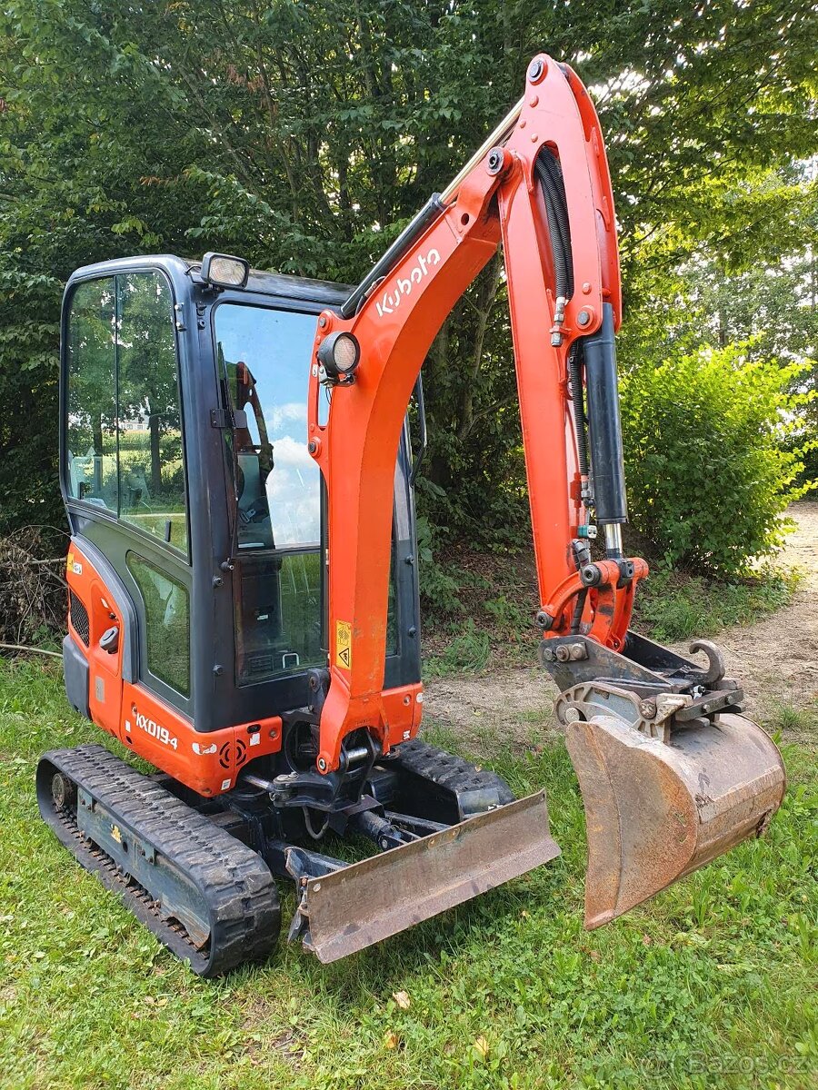 Minibagr Kubota Kx019 / r.v. 2019 / 1,9t / roztah. podvozek