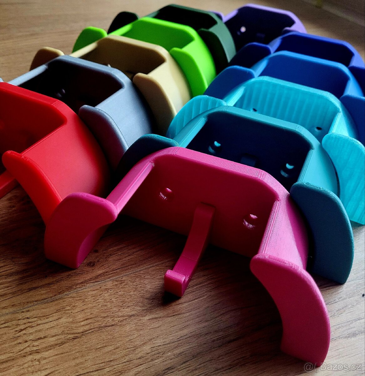 Věšák na ohlavku, uzdečku