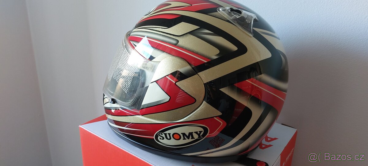 SUOMY luxusni helma