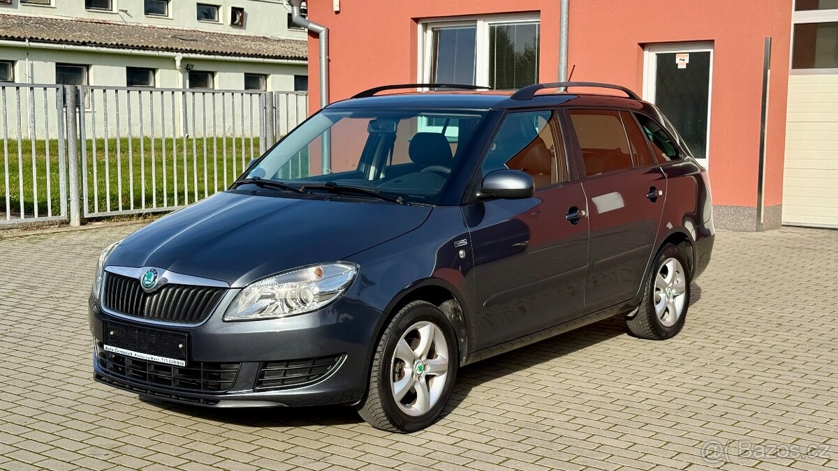 Škoda Fabia 2 //1.4//16V//63kW//FAMILY//TOP//SERVIS//1.MAJ//