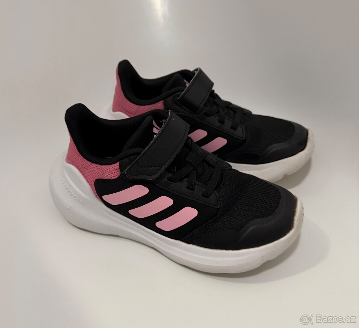 Adidas tenisky vel. 30