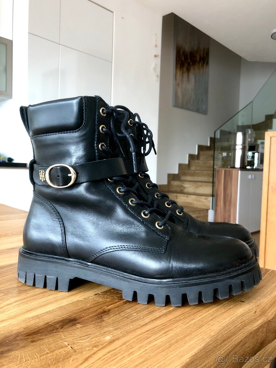 Kozene kotnikove boty Tommy Hilfiger