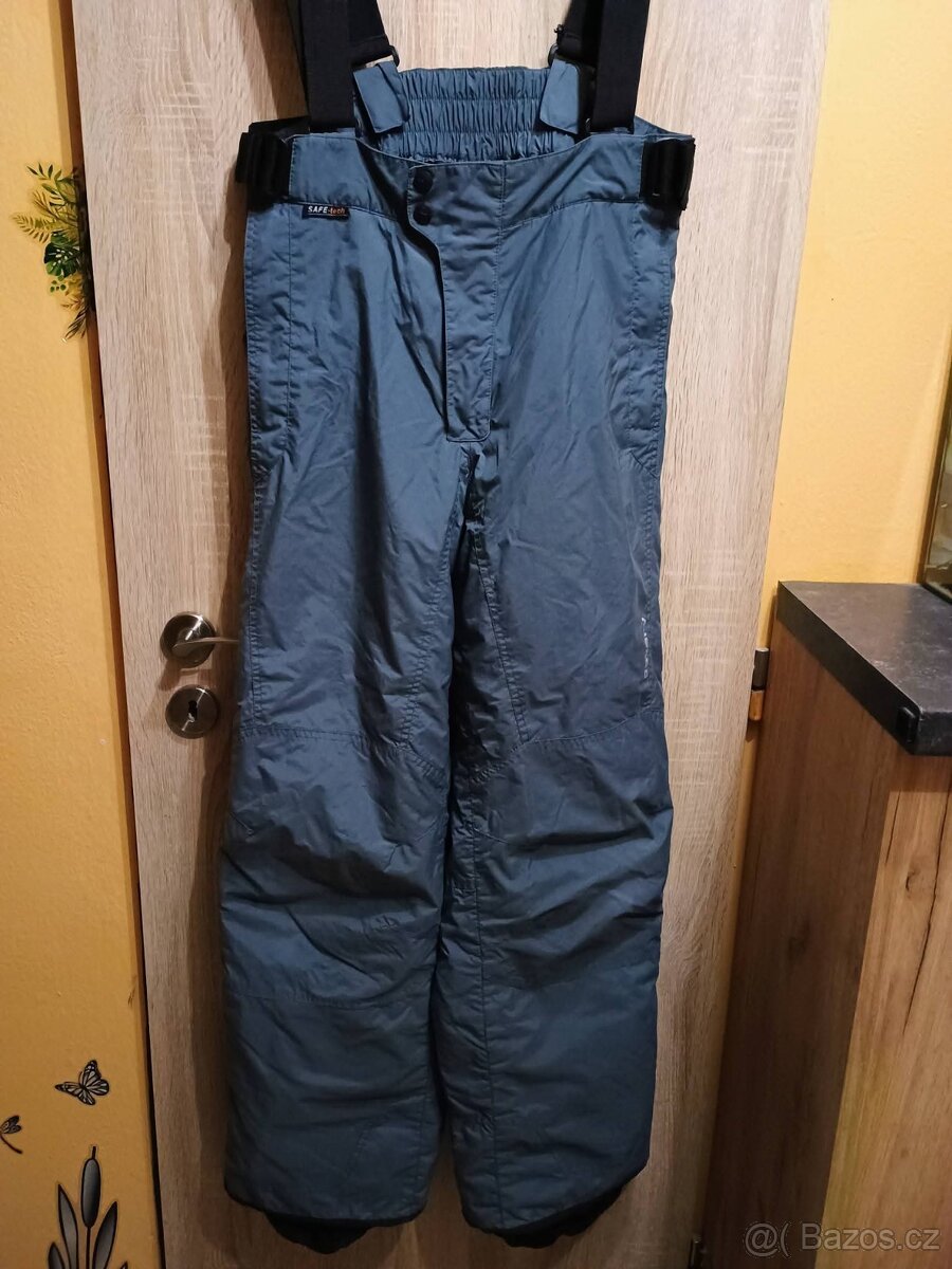 Lyžařské kalhoty